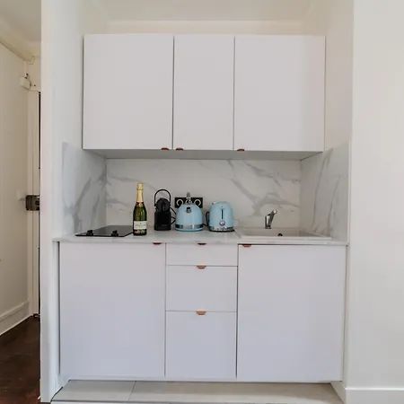 아파트 Golden Republique