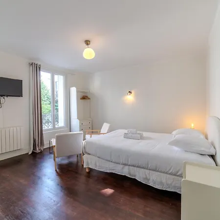 Golden Republique 아파트 파리